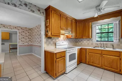 1351 Tristram Circle, Macon, GA 31220 - Photo 17