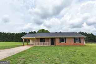 113 Meadowview Ln, Williamson, GA 30292 - Photo 1