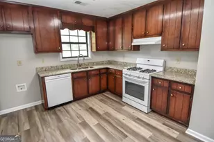 113 Meadowview Ln, Williamson, GA 30292 - Photo 15