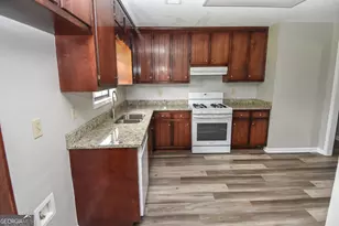 113 Meadowview Ln, Williamson, GA 30292 - Photo 13