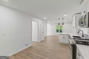 1060 Deer Chase, Stone Mountain, GA 30088 - Photo 13
