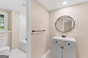 1060 Deer Chase, Stone Mountain, GA 30088 - Photo 37