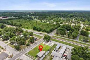 383 1st St, Folkston, GA 31537 - Photo 37