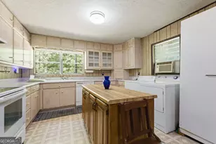 96 Bray Ln, Clayton, GA 30525 - Photo 15