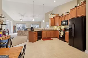 1502 Commonwealth Cir, Newnan, GA 30263 - Photo 7