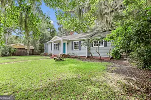 2016 Ash Ave, Brunswick, GA 31520 - Photo 7