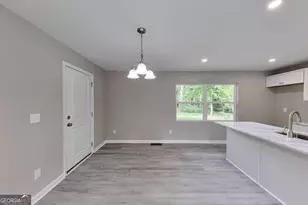1660 Mallard Cir, Conley, GA 30288 - Photo 11