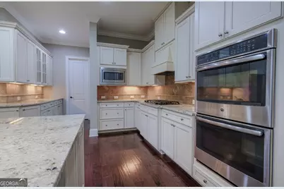 6050 Gallop Court, Suwanee, GA 30024 - Photo 17