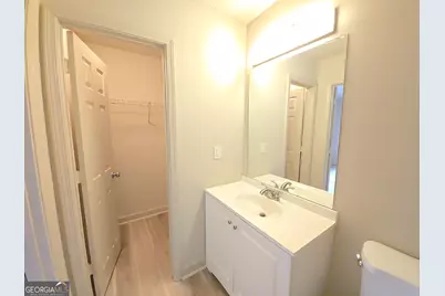2671 Parkway Trail, Lithonia, GA 30058 - Photo 9