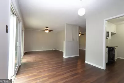 211 Sunnydale Drive, Warner Robins, GA 31088 - Photo 9