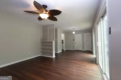 211 Sunnydale Drive, Warner Robins, GA 31088 - Photo 11