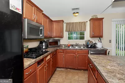 1632 Carrie Springs NW, Kennesaw, GA 30144 - Photo 11