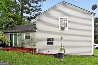 1632 Carrie Springs NW, Kennesaw, GA 30144 - Photo 3