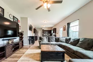 91 W W Winn Ave, Hinesville, GA 31313 - Photo 13