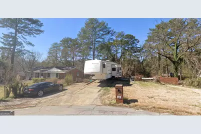 3963 Joanne Court, Forest Park, GA 30297 - Photo 3
