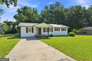 298 Faulkner St, Cleveland, GA 30528 - Photo 3