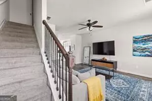 1006 Bayrose Cir, East Point, GA 30344 - Photo 5