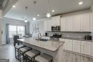 6937 Lancaster Xing, Flowery Branch, GA 30542 - Photo 9