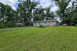 2721 Dogwood Cir, Valdosta, GA 31602 - Photo 13