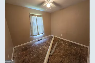 2721 Dogwood Circle, Valdosta, GA 31602 - Photo 11
