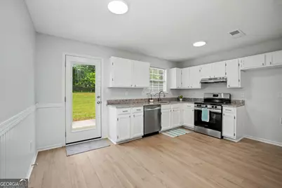 613 Coan Drive, Locust Grove, GA 30248 - Photo 13