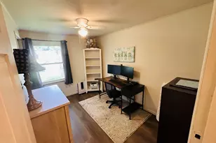 213 Hilltop Dr, Perry, GA 31069 - Photo 13