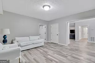 140 Lake Park Ct, Sharpsburg, GA 30277 - Photo 49