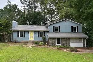 76 W Wedgewood Cir, Newnan, GA 30263 - Photo 1