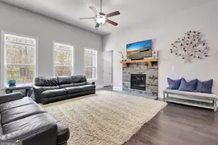 147 Palomino Cir, Newnan, GA 30265 - Photo 15