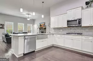 147 Palomino Cir, Newnan, GA 30265 - Photo 27