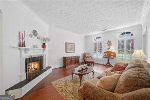 7505 St Charles Square, Roswell, GA 30075 - Photo 7