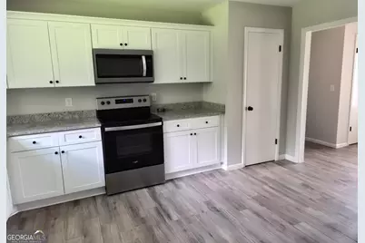 221 Gilchrist Drive, Warner Robins, GA 31093 - Photo 5