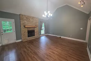 135 Kingsbrooke Cir, Palmetto, GA 30268 - Photo 3