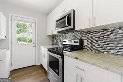 2705 Lincoln Court NW, Atlanta, GA 30318 - Photo 11