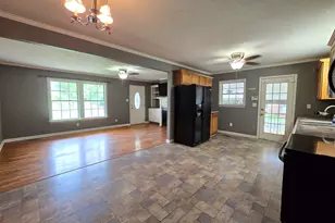 174 Kirby St, Summerville, GA 30747 - Photo 5