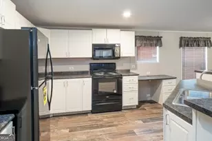 252 Merry Dr NW, Milledgeville, GA 31061 - Photo 7
