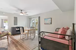 1313 Beachview Dr, Saint Simons, GA 31522 - Photo 3