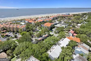 1313 Beachview Dr, Saint Simons, GA 31522 - Photo 37