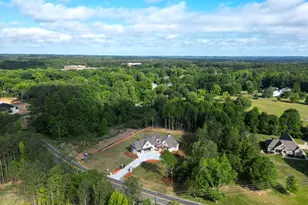 2889 Briscoe Rd, Loganville, GA 30052 - Photo 5