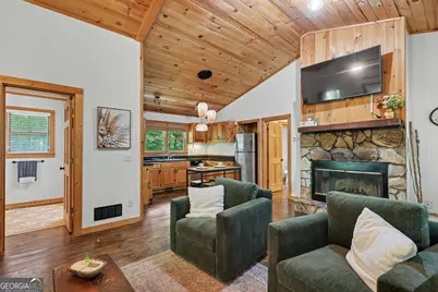 220A Brookwood Lane, Clarkesville, GA 30523 - Photo 9