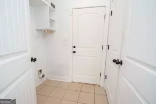 87 Camden Village Dr, Newnan, GA 30265 - Photo 13