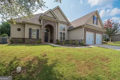87 Camden Village Drive, Newnan, GA 30265 - Photo 3