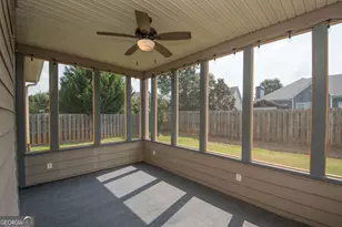 87 Camden Village Dr, Newnan, GA 30265 - Photo 33