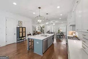 575 Woods Walk, Alpharetta, GA 30009 - Photo 15