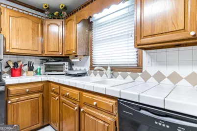 878 Tanglewood Circle, Dublin, GA 31021 - Photo 11