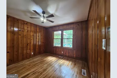 102 Dogwood Drive, Lagrange, GA 30241 - Photo 9