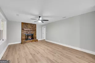 314 Skyview Cir, Clarkesville, GA 30523 - Photo 7