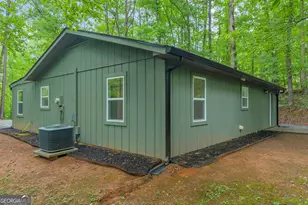 314 Skyview Cir, Clarkesville, GA 30523 - Photo 3