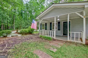 18 Glen Cannon Trail, Newnan, GA 30263 - Photo 9