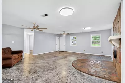 18 Glen Cannon Tr, Newnan, GA 30263 - Photo 35